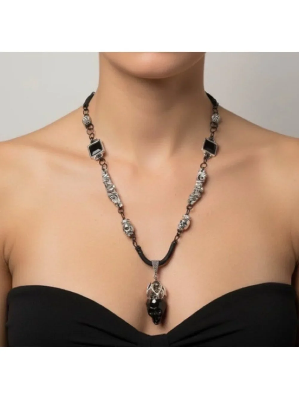 Gothic Elegance Aurora Crystal Skull Necklace | Black Onyx & Silver Metalwork